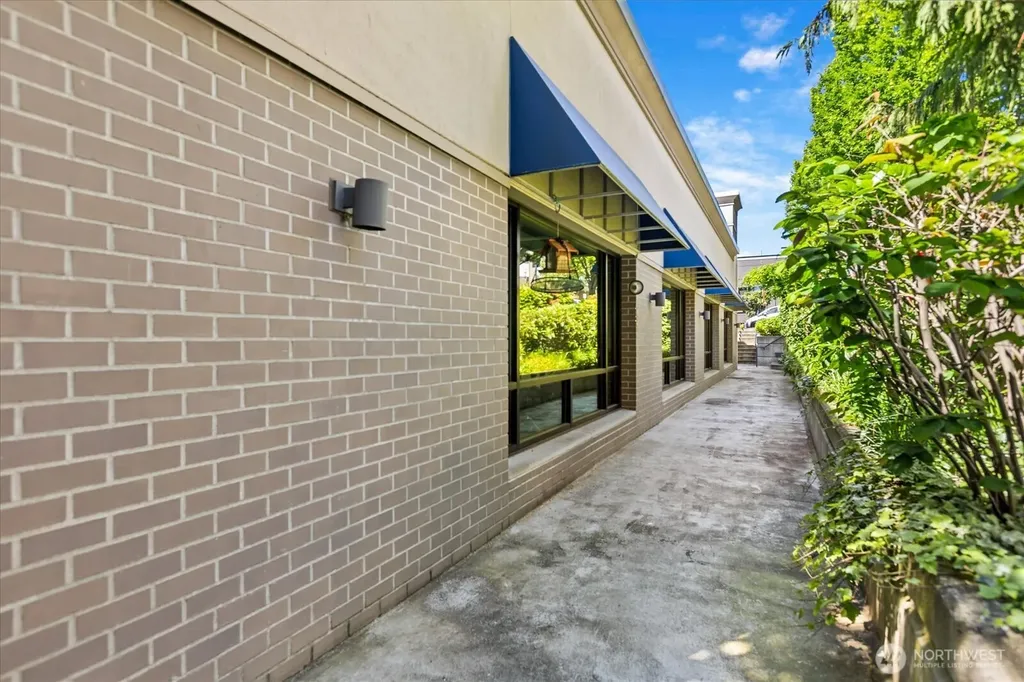 110 James Street Edmonds WA 98020
