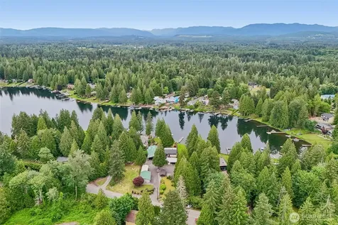 31430 W Lake Morton Drive SE Kent WA 98042