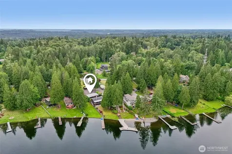 31430 W Lake Morton Drive SE Kent WA 98042