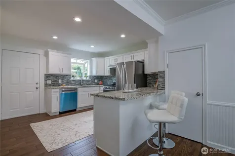 8630 44th Avenue S Seattle WA 98118