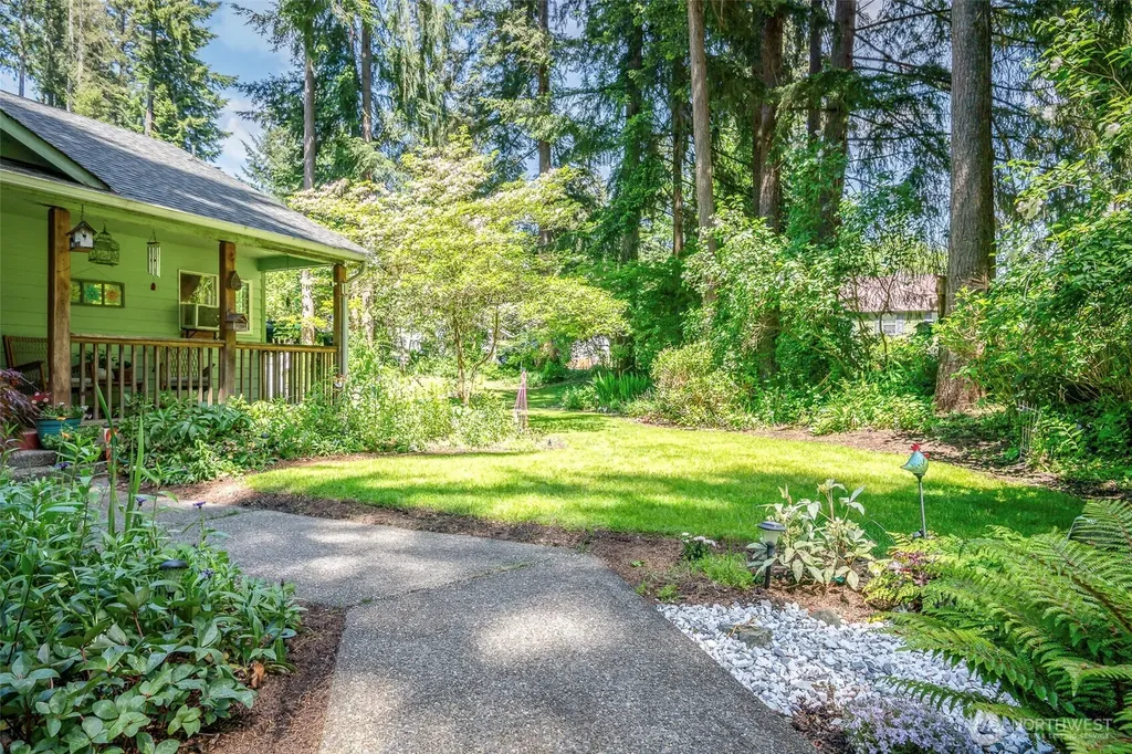 17607 Vine Lane SE Yelm WA 98597