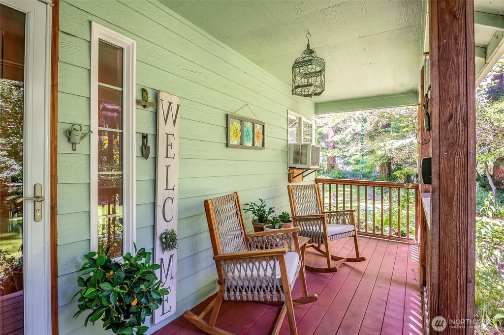 17607 Vine Lane SE Yelm WA 98597