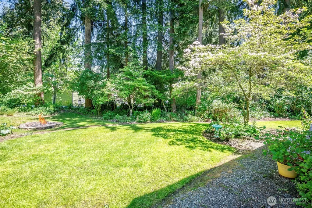 17607 Vine Lane SE Yelm WA 98597