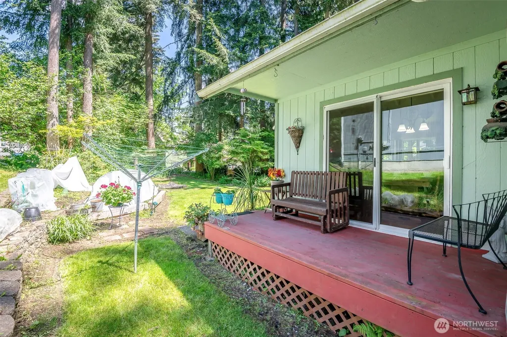 17607 Vine Lane SE Yelm WA 98597