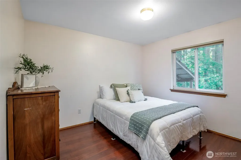 17607 Vine Lane SE Yelm WA 98597