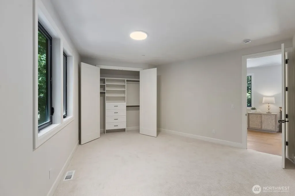 22605 NE 142nd Street Woodinville WA 98077
