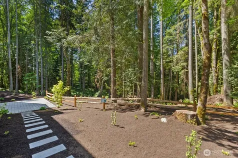 22605 NE 142nd Street Woodinville WA 98077
