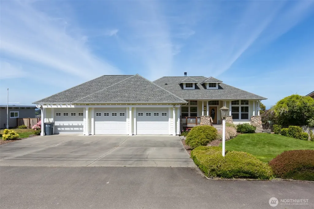 400 Reservoir Road Sequim WA 98382