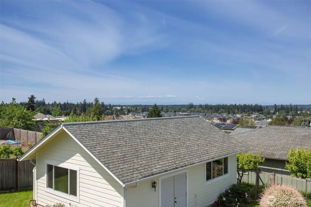 400 Reservoir Road Sequim WA 98382