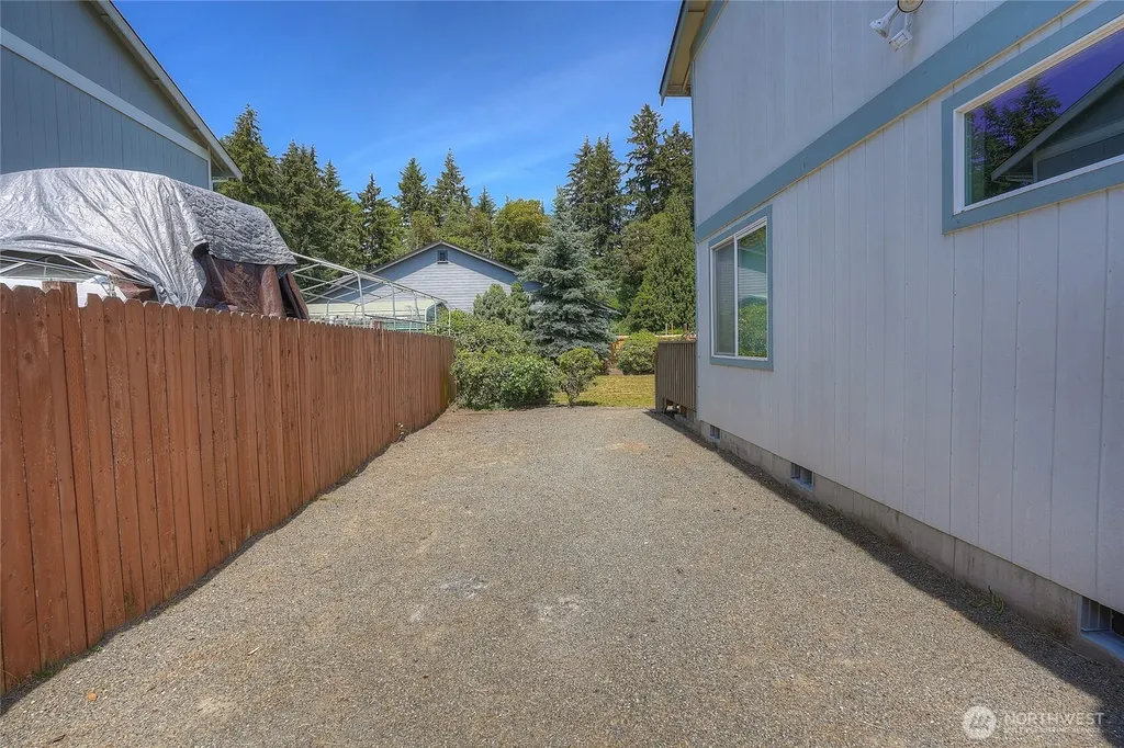 5221 64th Street W University Place WA 98467