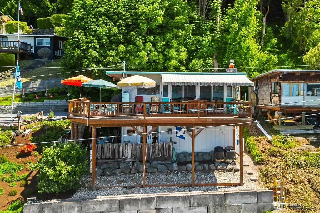9607 66th Avenue NW Tulalip WA 98271