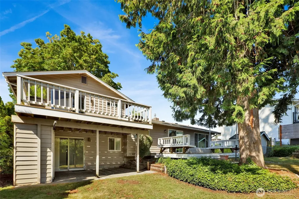 3406 Crestline Place Bellingham WA 98226