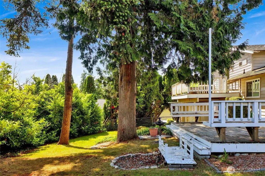 3406 Crestline Place Bellingham WA 98226