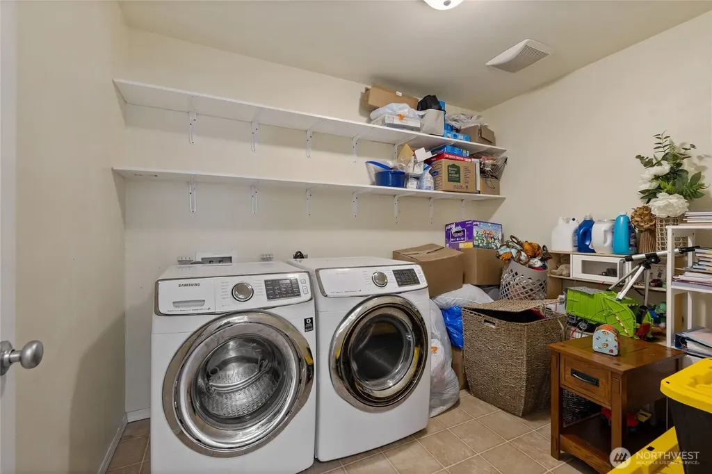 8389 SW Harmon Street Port Orchard WA 98367