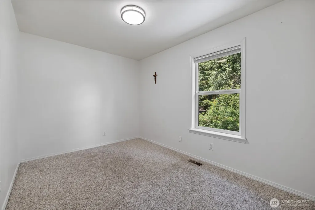 8389 SW Harmon Street Port Orchard WA 98367
