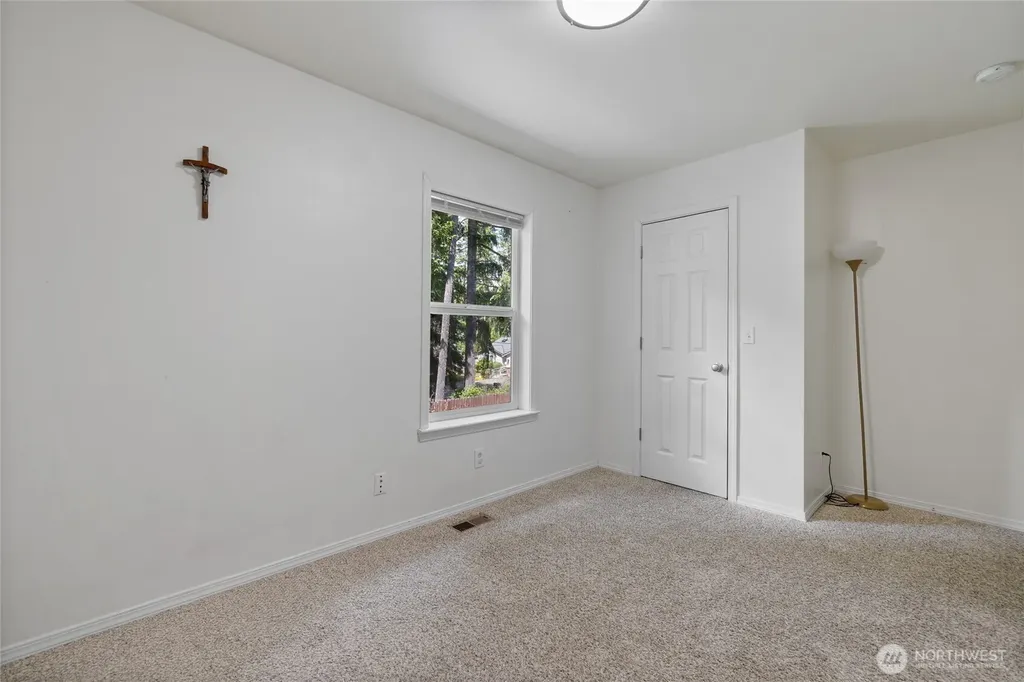 8389 SW Harmon Street Port Orchard WA 98367
