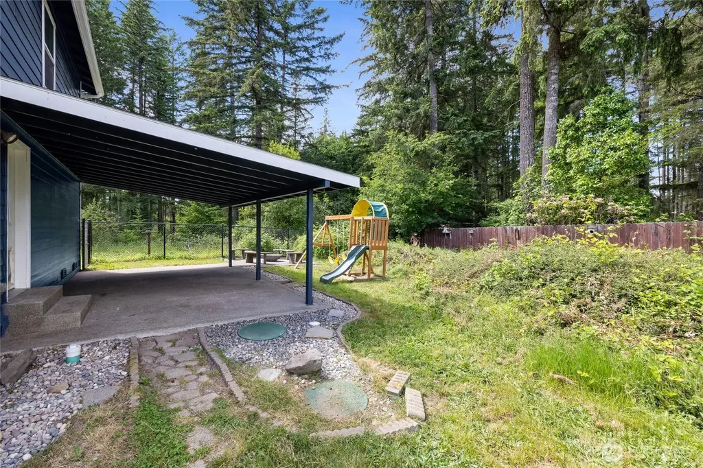 8389 SW Harmon Street Port Orchard WA 98367