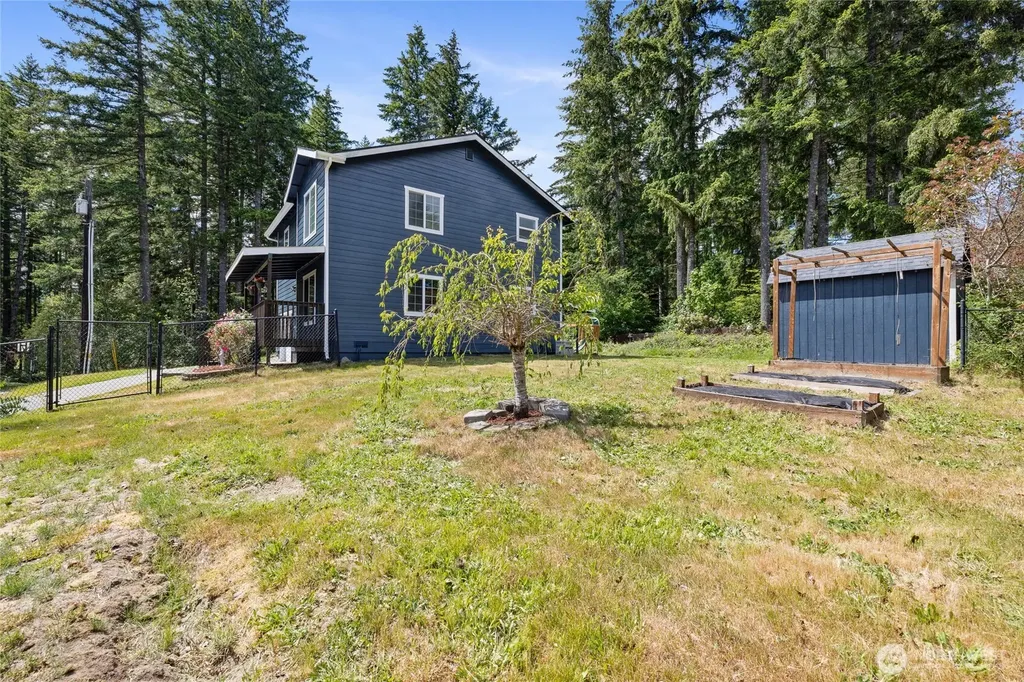 8389 SW Harmon Street Port Orchard WA 98367