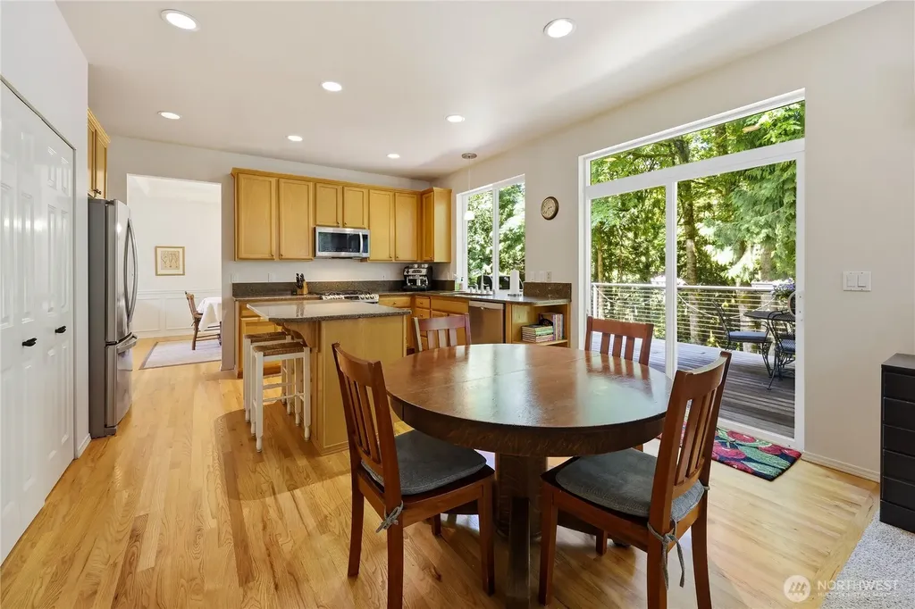 14555 Kingscross Circle NW Silverdale WA 98383