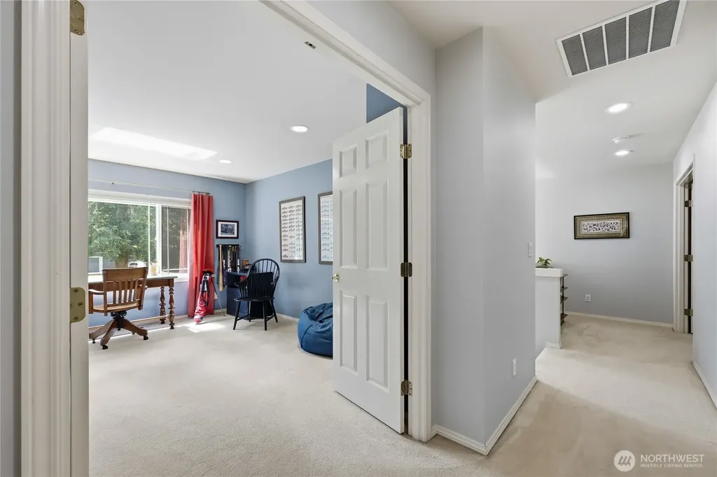14555 Kingscross Circle NW Silverdale WA 98383