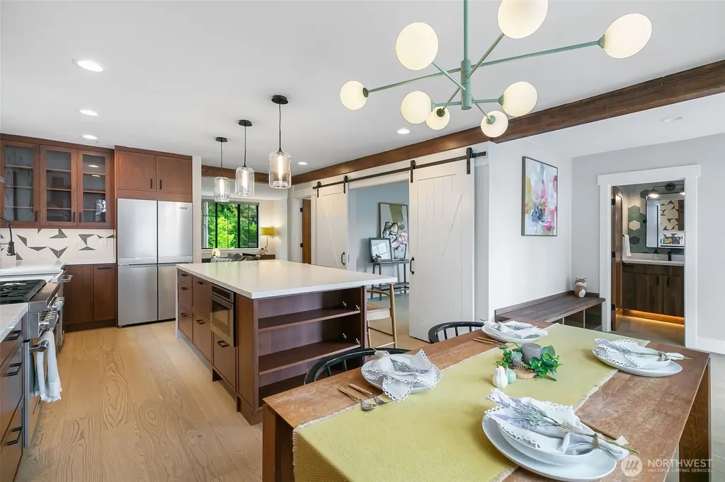 10715 2nd Avenue NW Seattle WA 98177
