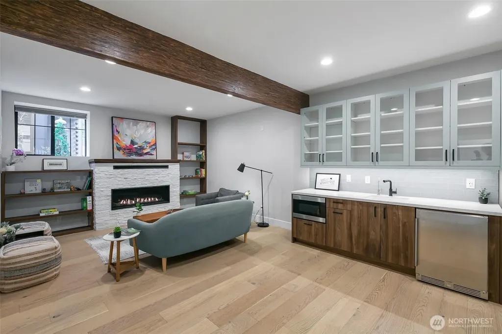10715 2nd Avenue NW Seattle WA 98177