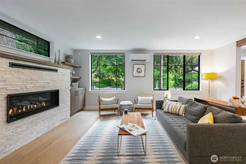 10715 2nd Avenue NW Seattle WA 98177
