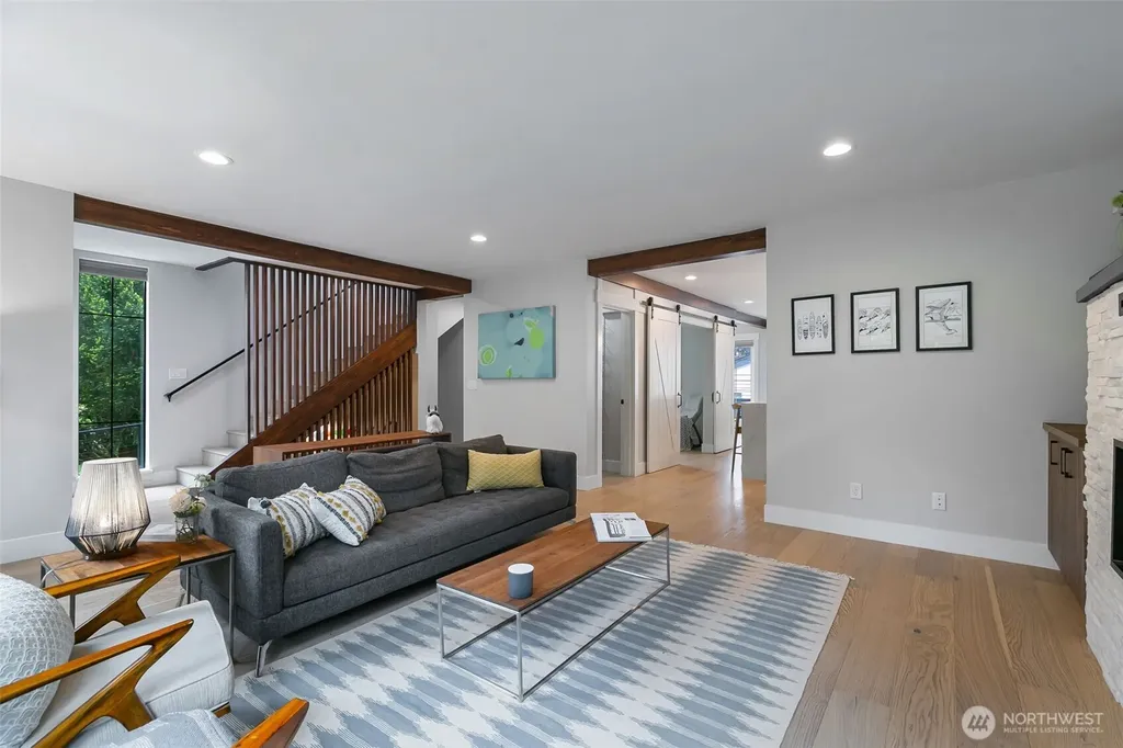 10715 2nd Avenue NW Seattle WA 98177