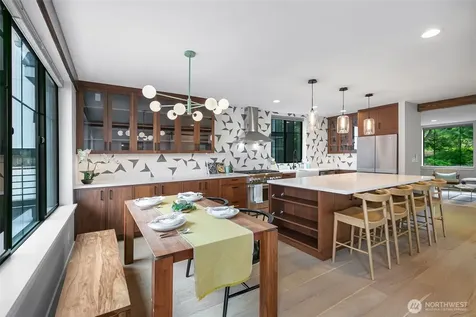 10715 2nd Avenue NW Seattle WA 98177