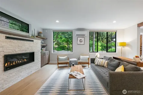 10715 2nd Avenue NW Seattle WA 98177
