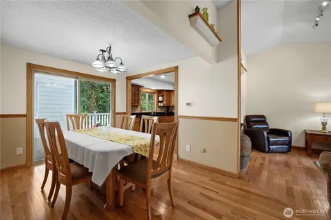 25833 131st Place SE Kent WA 98030