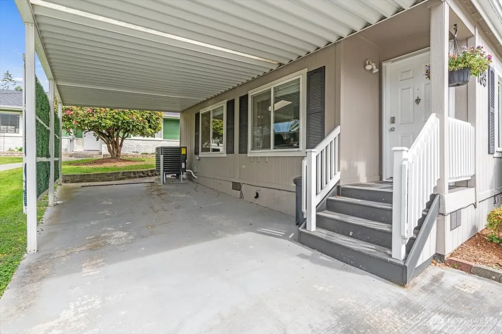 23825 15th Avenue SE Bothell WA 98021