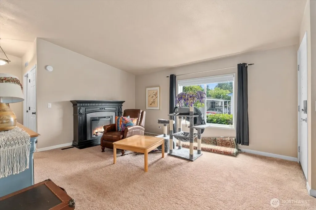 23825 15th Avenue SE Bothell WA 98021