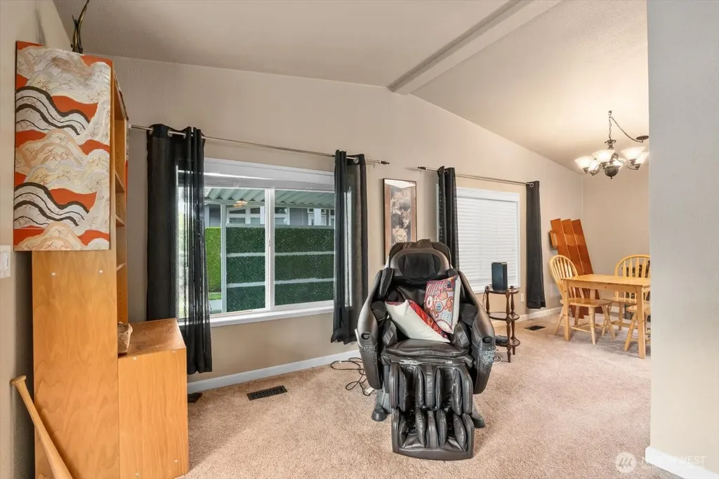 23825 15th Avenue SE Bothell WA 98021
