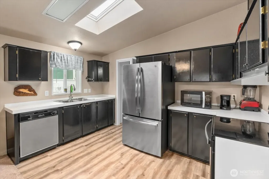 23825 15th Avenue SE Bothell WA 98021