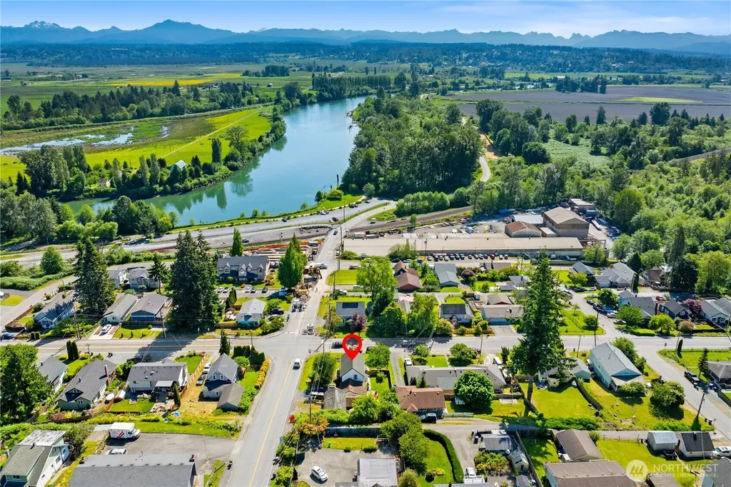 5502 S 2nd Avenue Everett WA 98203