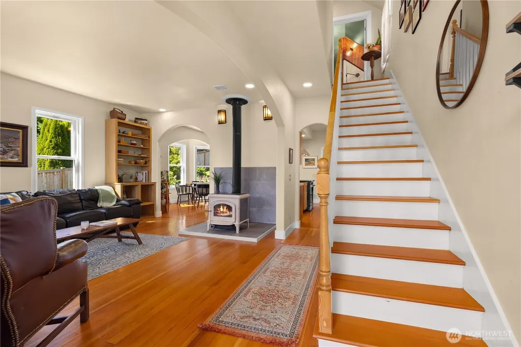 5502 S 2nd Avenue Everett WA 98203