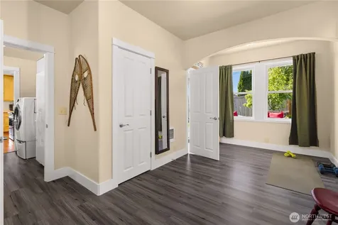 5502 S 2nd Avenue Everett WA 98203