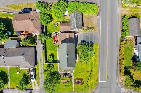 5502 S 2nd Avenue Everett WA 98203