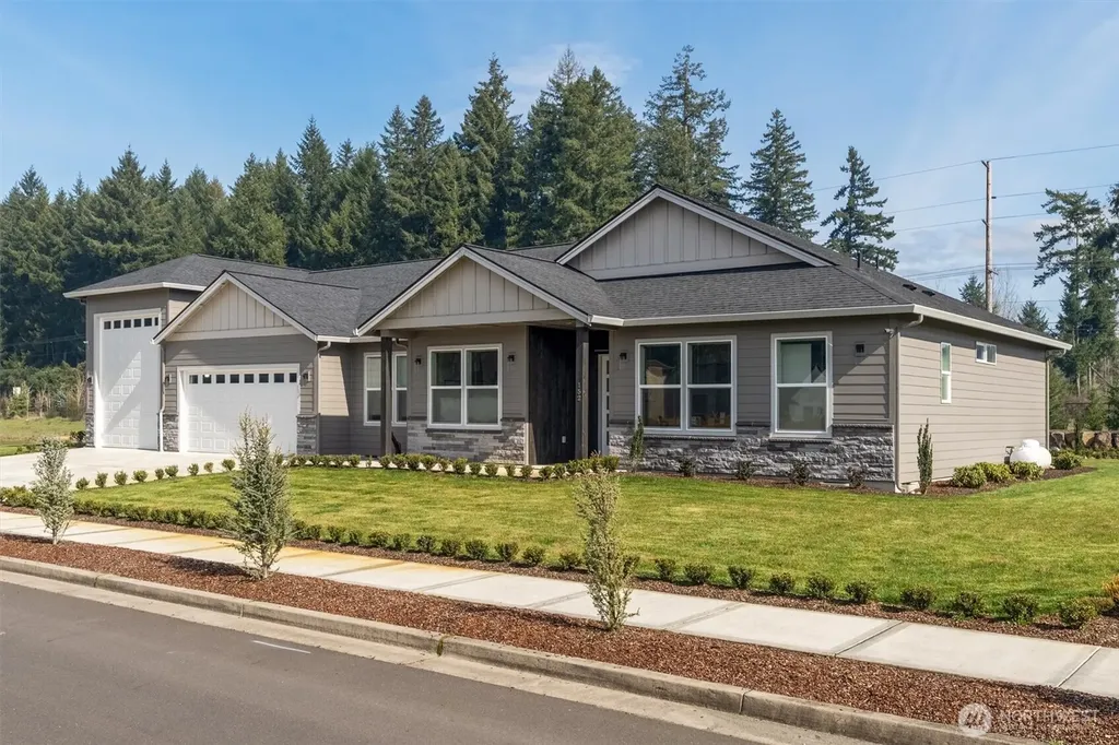 155 Gassman Road Castle Rock WA 98611
