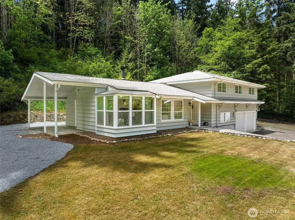 1806 39th Avenue SE Puyallup WA 98374