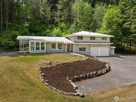 1806 39th Avenue SE Puyallup WA 98374