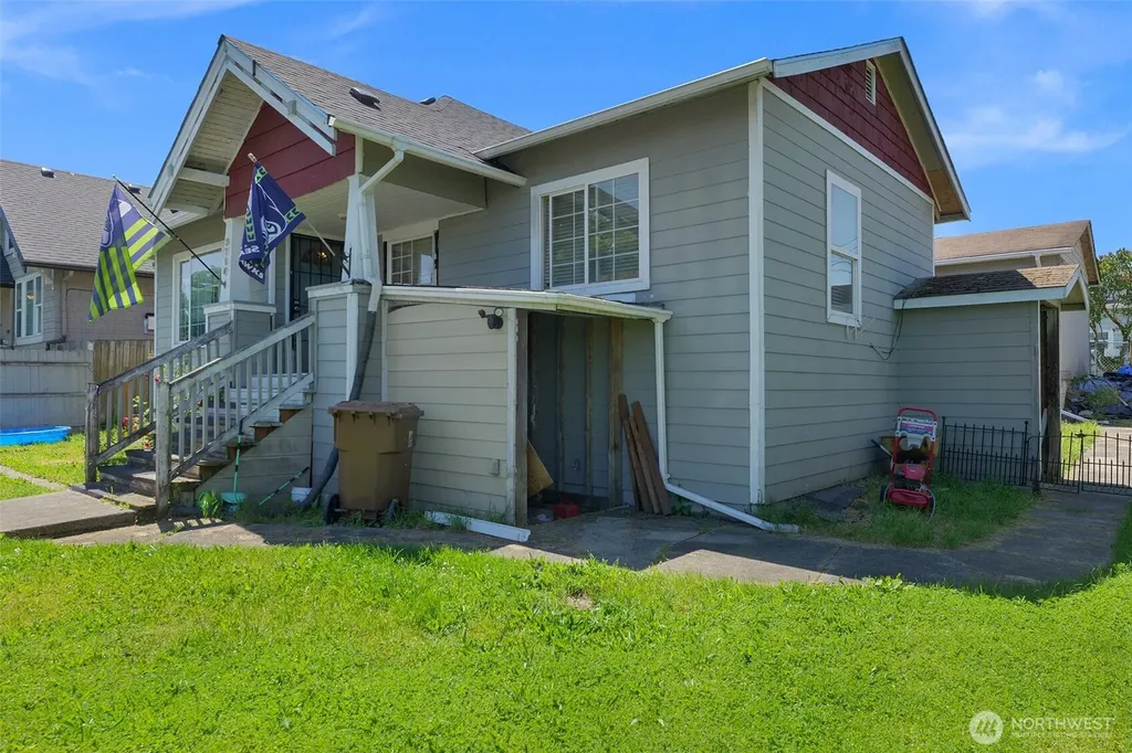 3710 E I Street Tacoma WA 98404