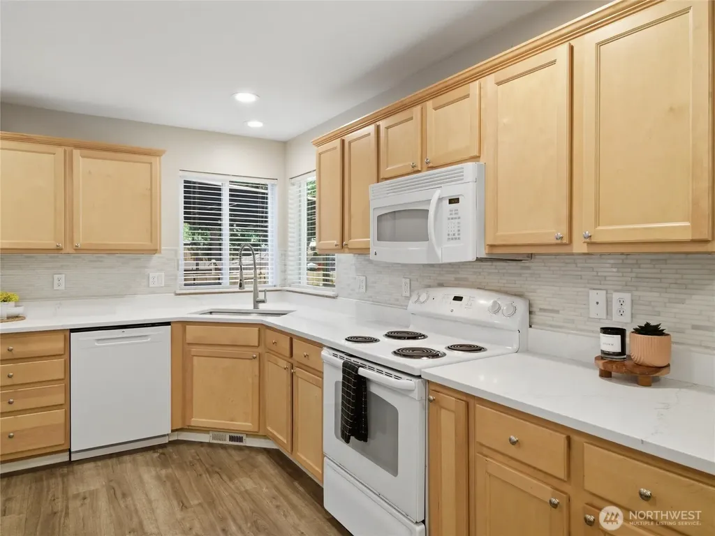 9523 200th Street E Graham WA 98338