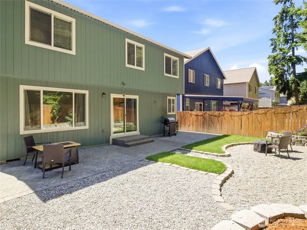 9523 200th Street E Graham WA 98338