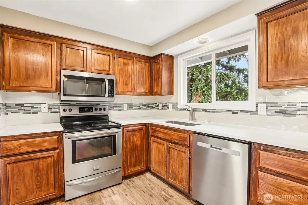 14905 NE 47th Street Vancouver WA 98682