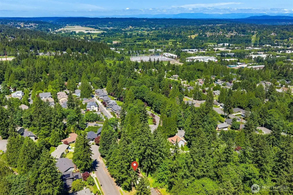 8108 138th Avenue NE Redmond WA 98052