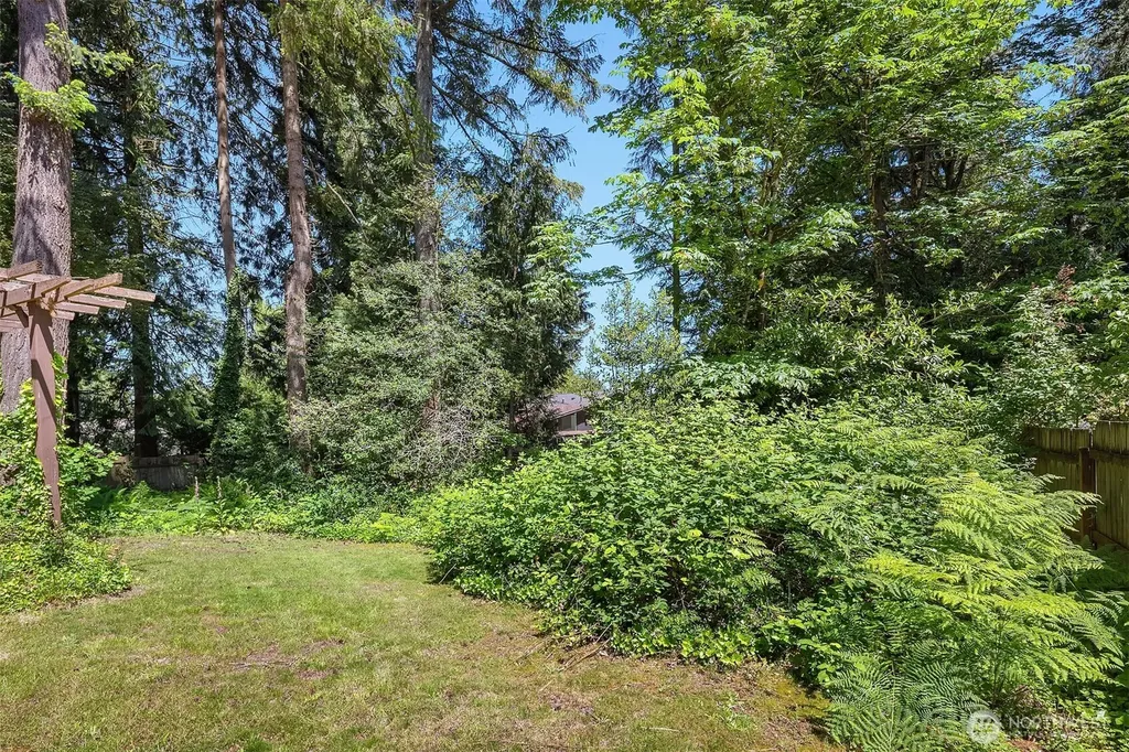 8108 138th Avenue NE Redmond WA 98052