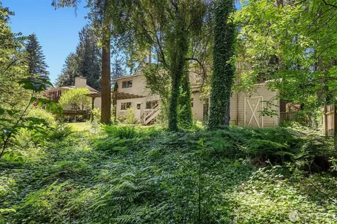 8108 138th Avenue NE Redmond WA 98052
