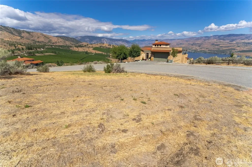 389 Sabio Way Chelan WA 98816